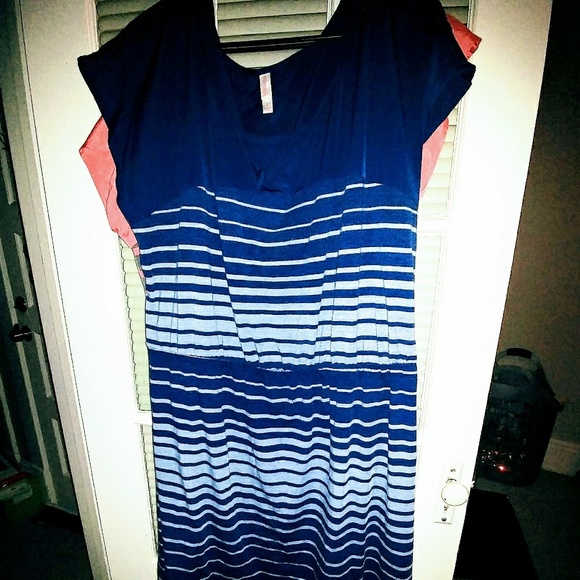 GUC 2for1! exhilaration dresses size 2 - Picture 2 of 4